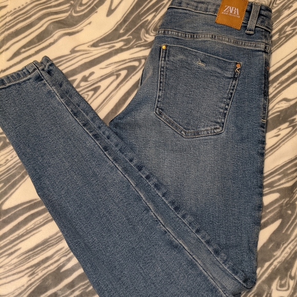 Zara jeans - Picture 4 of 5
